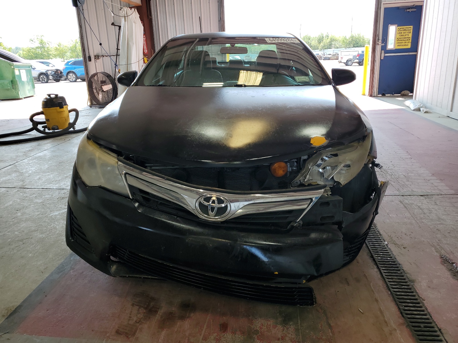 2014 Toyota Camry L vin: 4T1BF1FK7EU449614