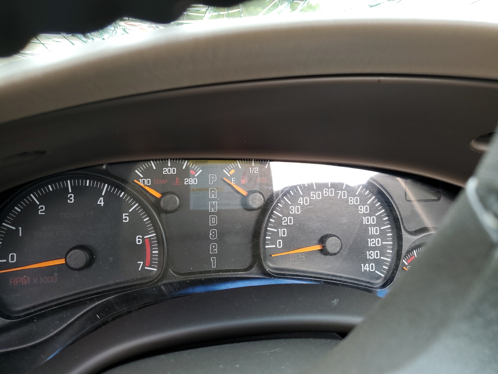 1G2HX54K84U165630 2004 Pontiac Bonneville Se