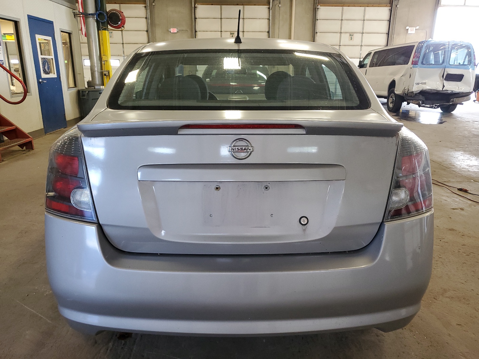 3N1AB6AP0AL708768 2010 Nissan Sentra 2.0