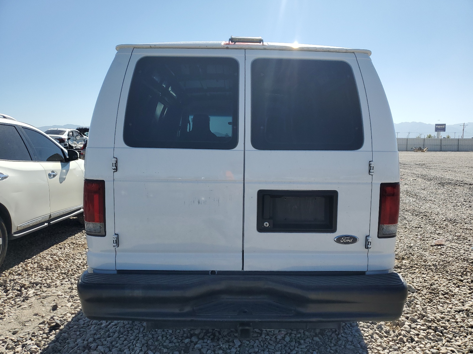 1FTNE1EW9BDA74717 2011 Ford Econoline E150 Van