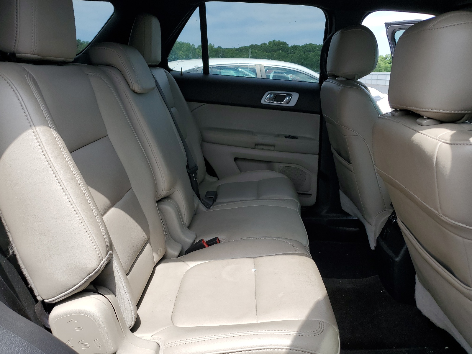 1FM5K7D80DGB24755 2013 Ford Explorer Xlt