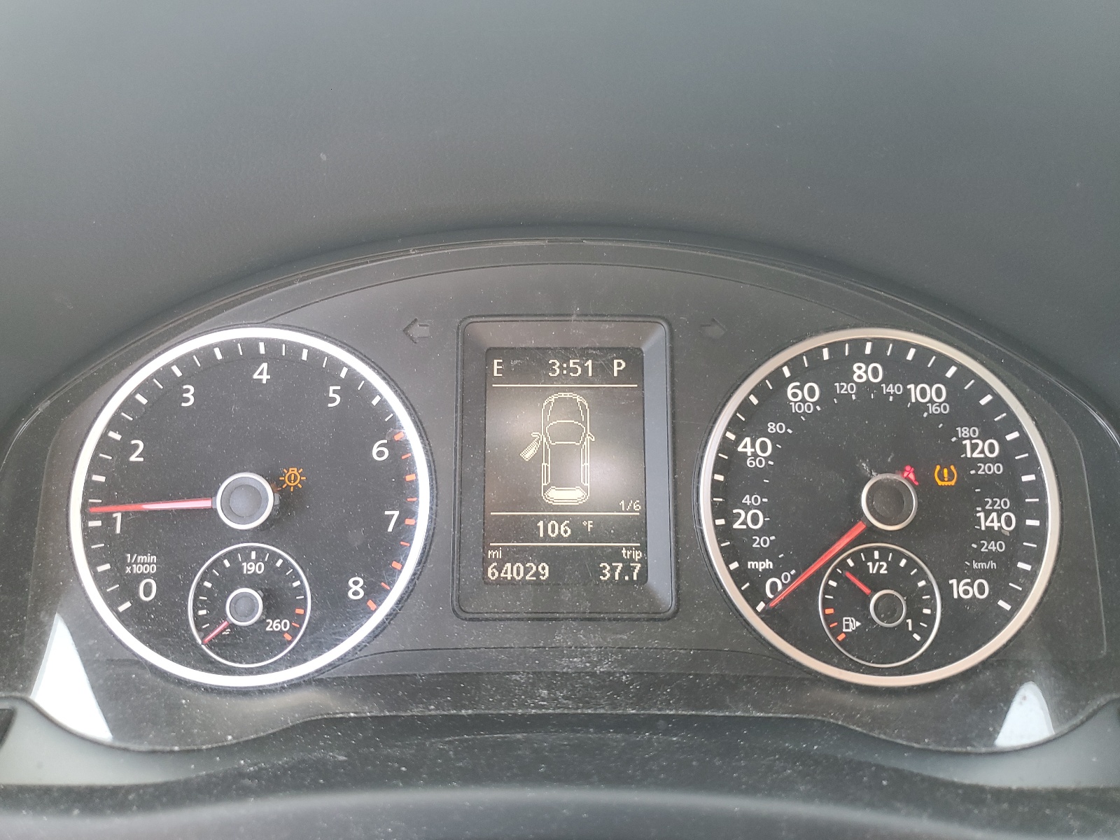 WVGAV7AX1FW554742 2015 Volkswagen Tiguan S