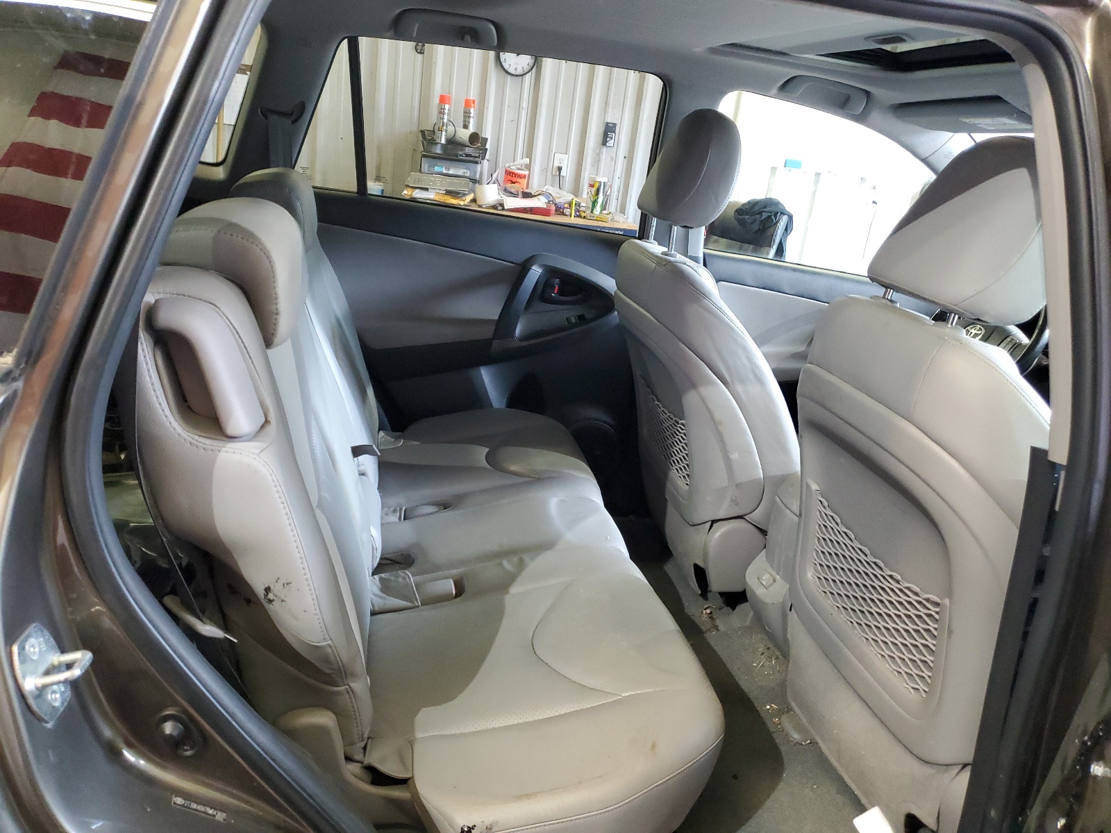 2T3DK4DV7BW043600 2011 Toyota Rav4 Limited