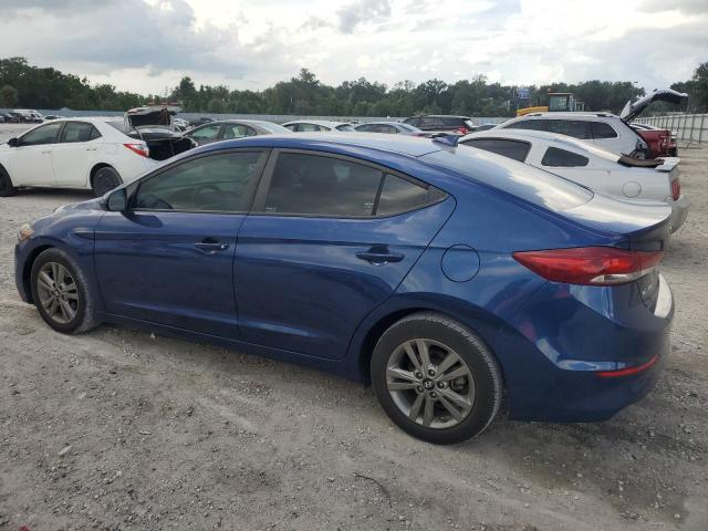  HYUNDAI ELANTRA 2018 Синий