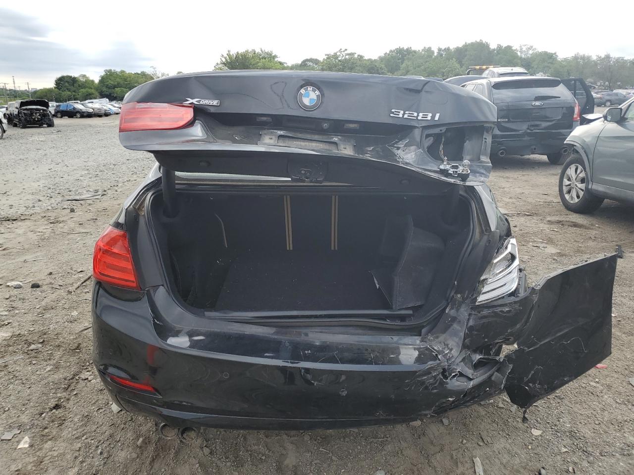 WBA3B5G57ENS10494 2014 BMW 328 Xi Sulev