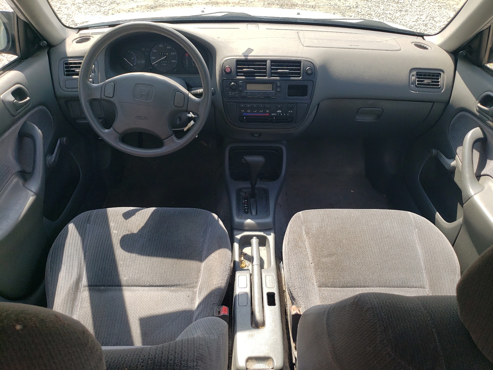 JHMEJ6626VS042004 1998 Honda Civic Dx