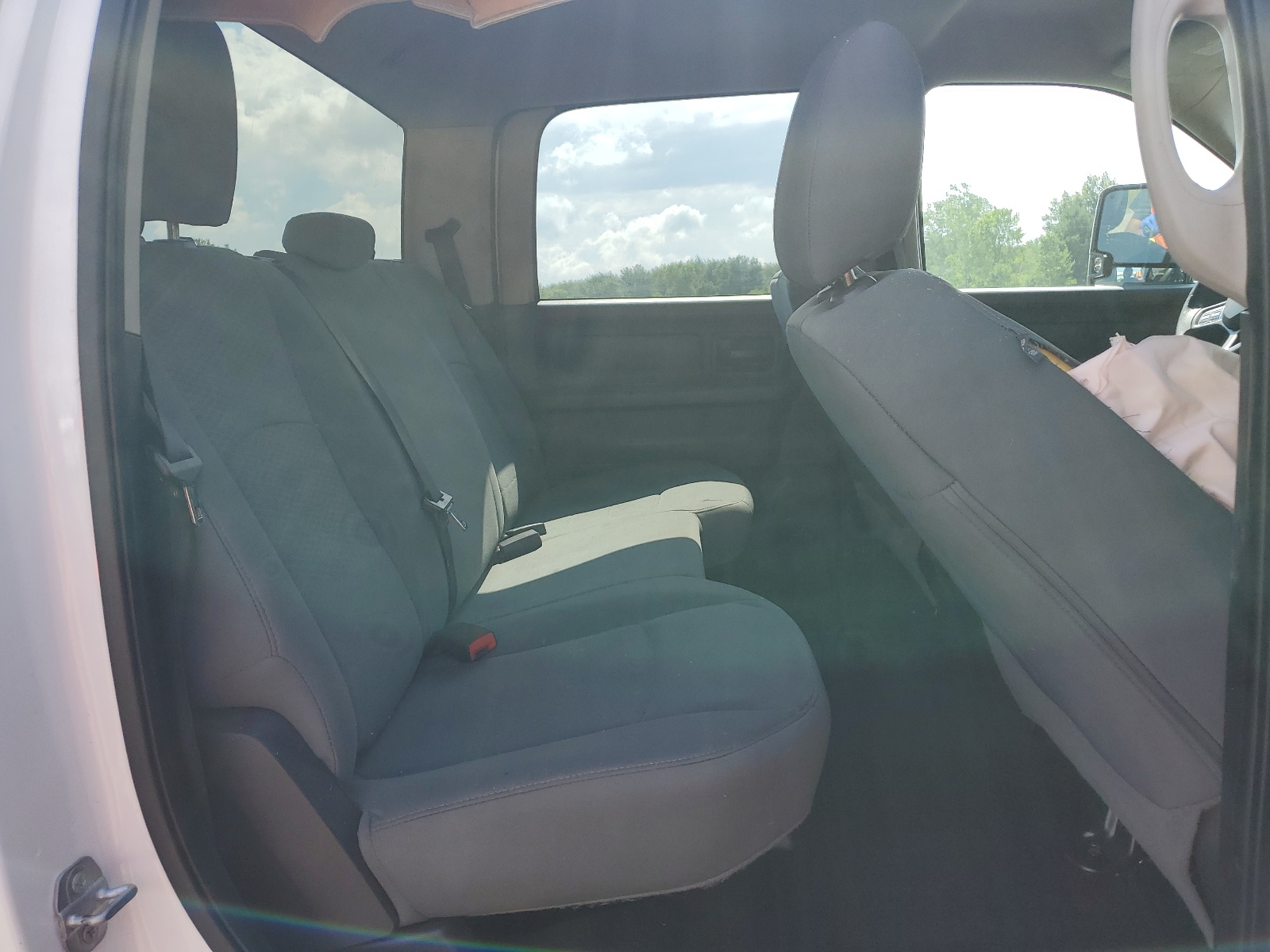 1C6RR7ST1FS763100 2015 Ram 1500 St