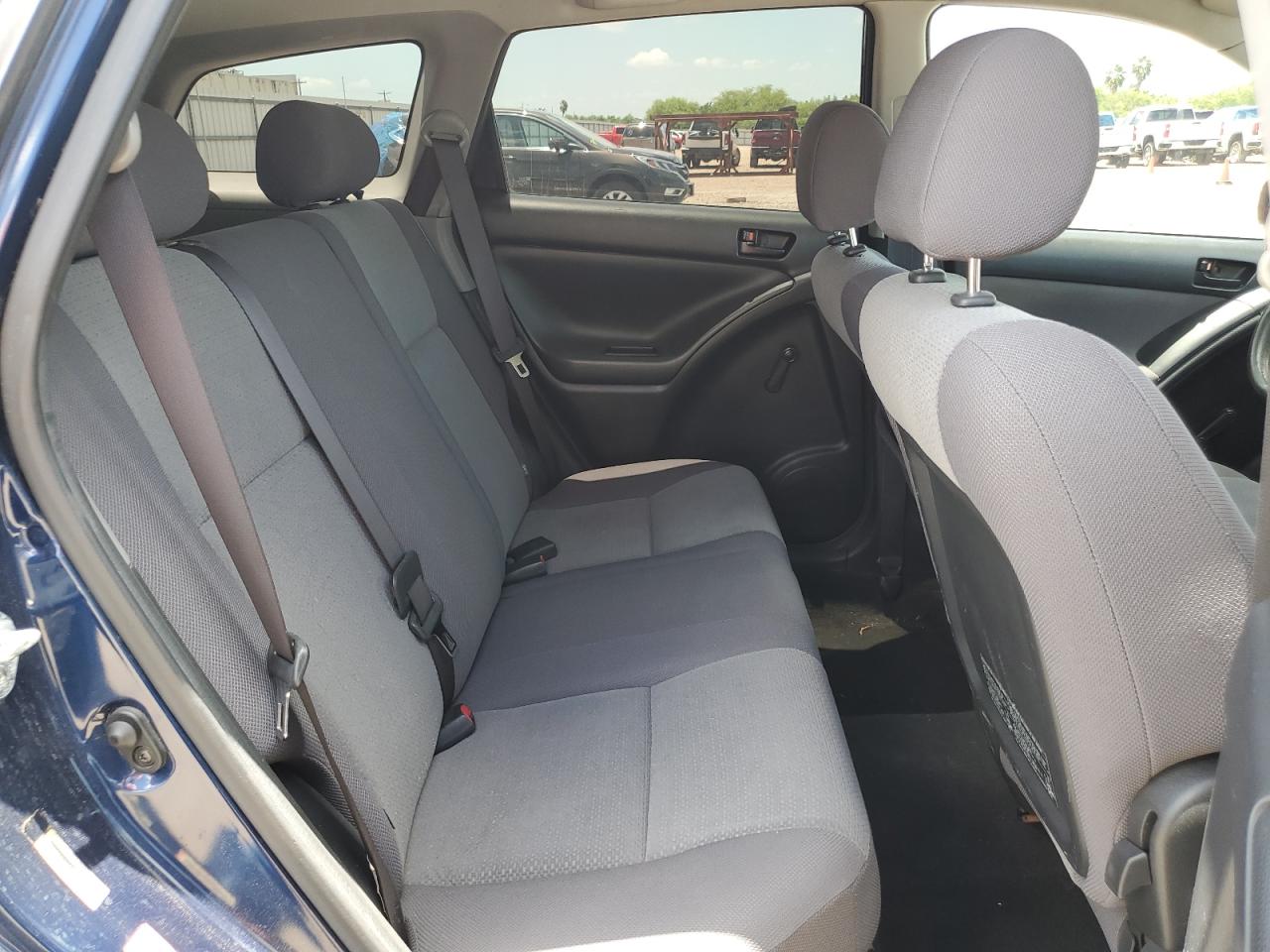 2003 Toyota Corolla Matrix Xr VIN: 2T1KR32E13C000558 Lot: 65346034