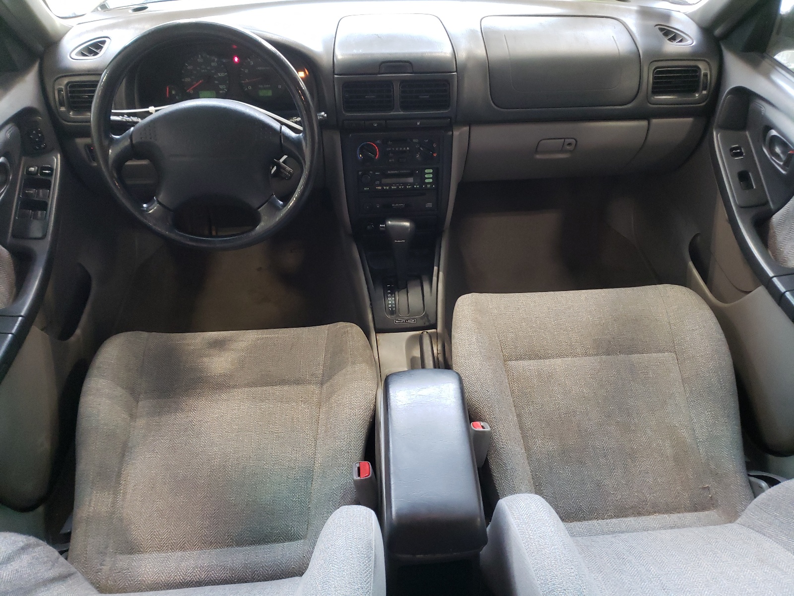 JF1SF63531H750244 2001 Subaru Forester L