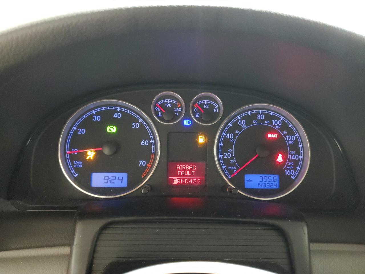 2004 Volkswagen Passat Glx VIN: WVWRH63B84P099342 Lot: 62644104