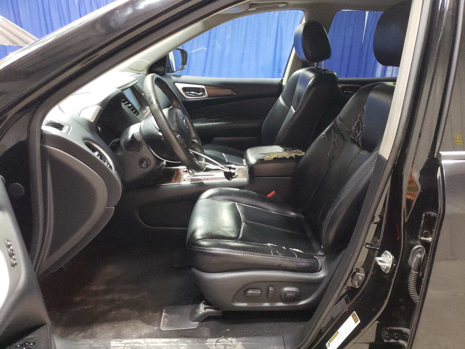 5N1DR2MM3HC682765 2017 Nissan Pathfinder S