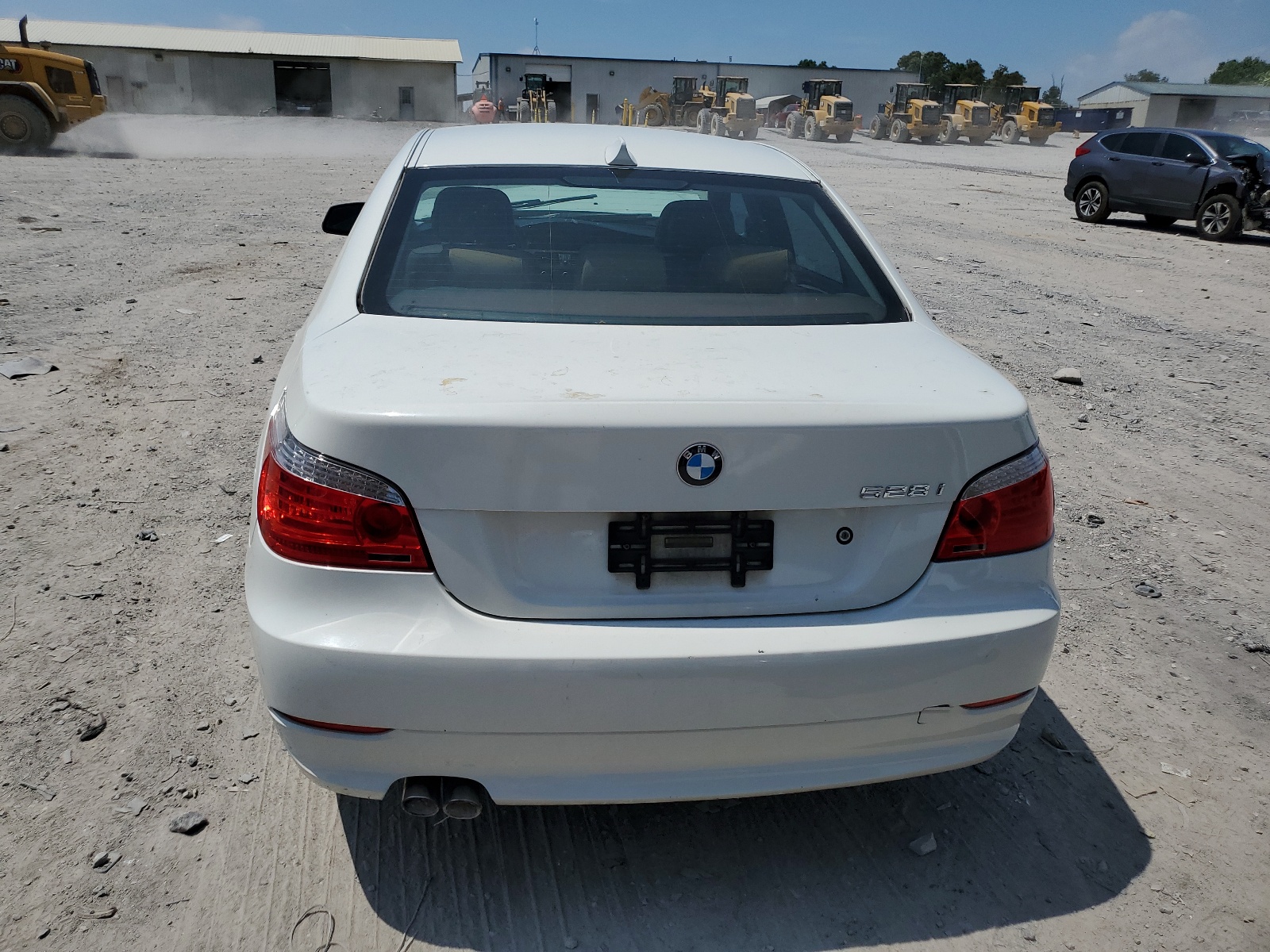 WBANV1C50AC388834 2010 BMW 528 Xi