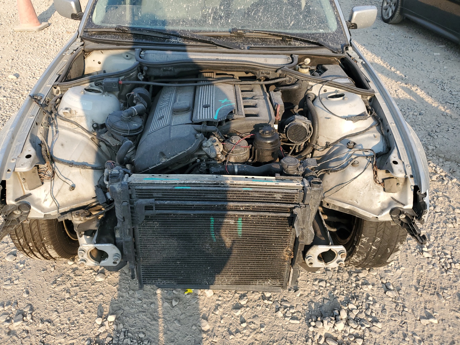 WBAET37494NJ95206 2004 BMW 325 I