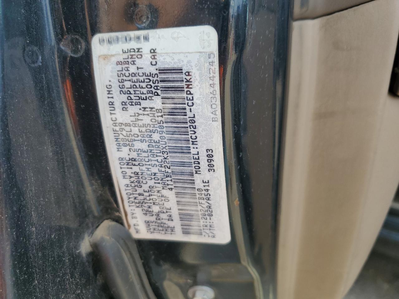 1999 Toyota Camry Le VIN: 4T1BF22K3XU090518 Lot: 62589864