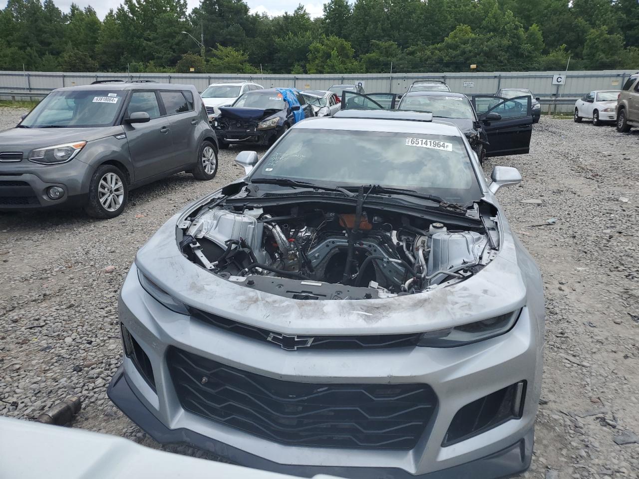 2018 Chevrolet Camaro - Image 5