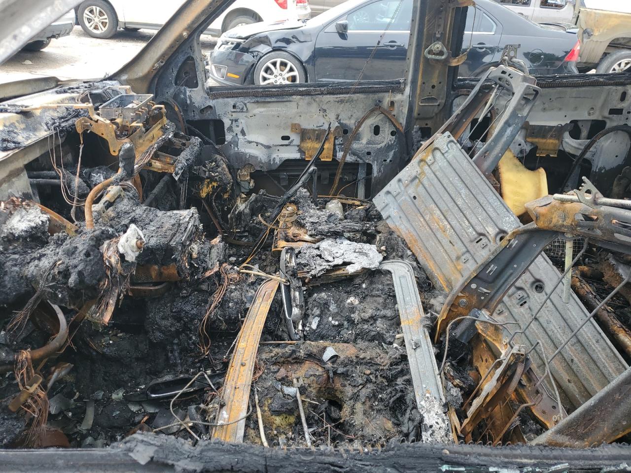 2008 GMC New Sierra K1500 Denali VIN: 2GTEK638781275918 Lot: 63482614