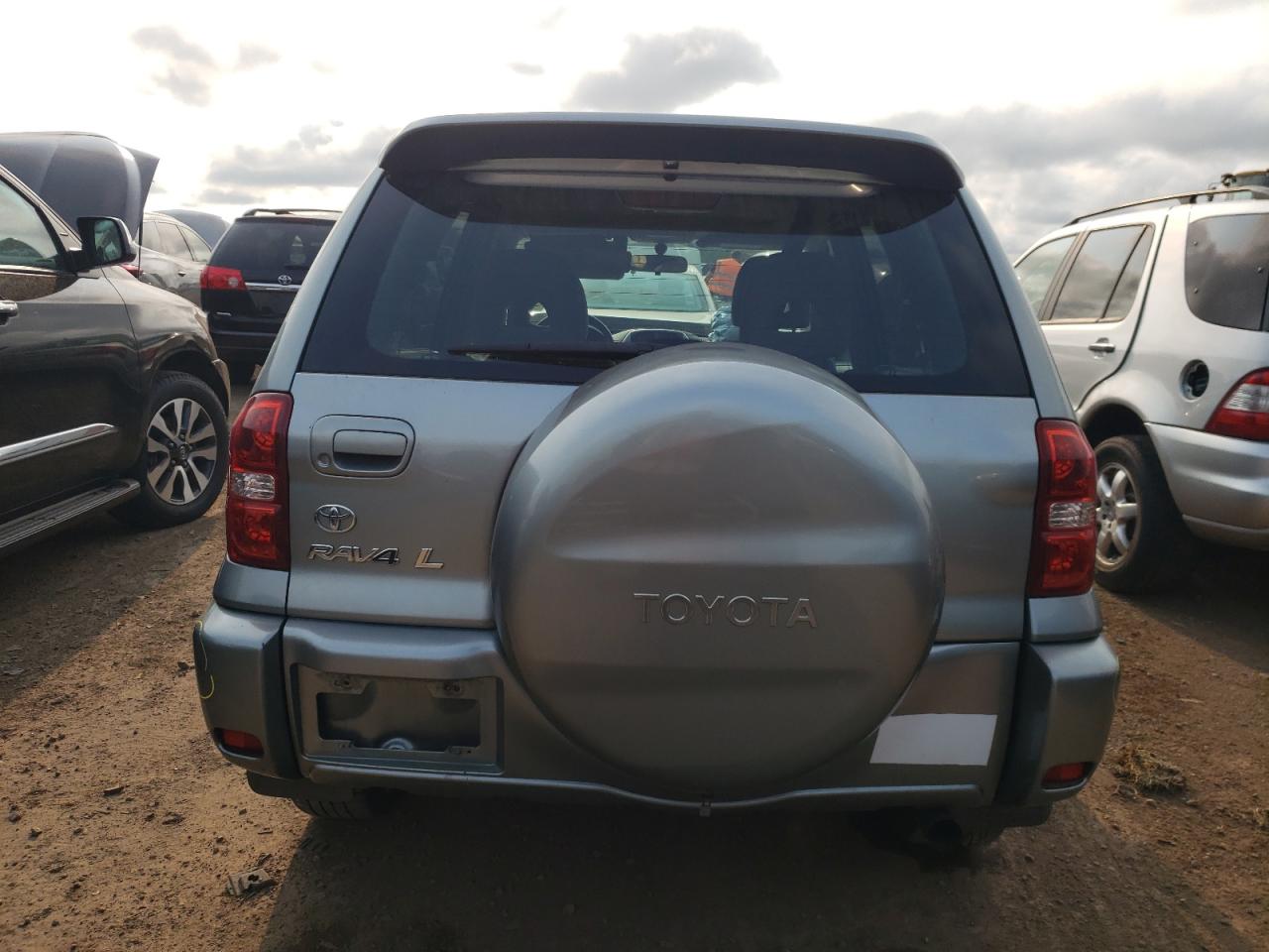 2005 Toyota RAV 4 - Image 6