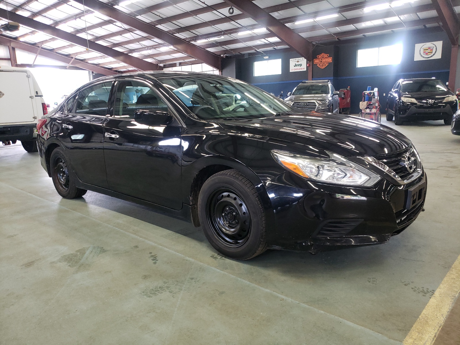 2018 Nissan Altima 2.5 vin: 1N4AL3AP3JC171842