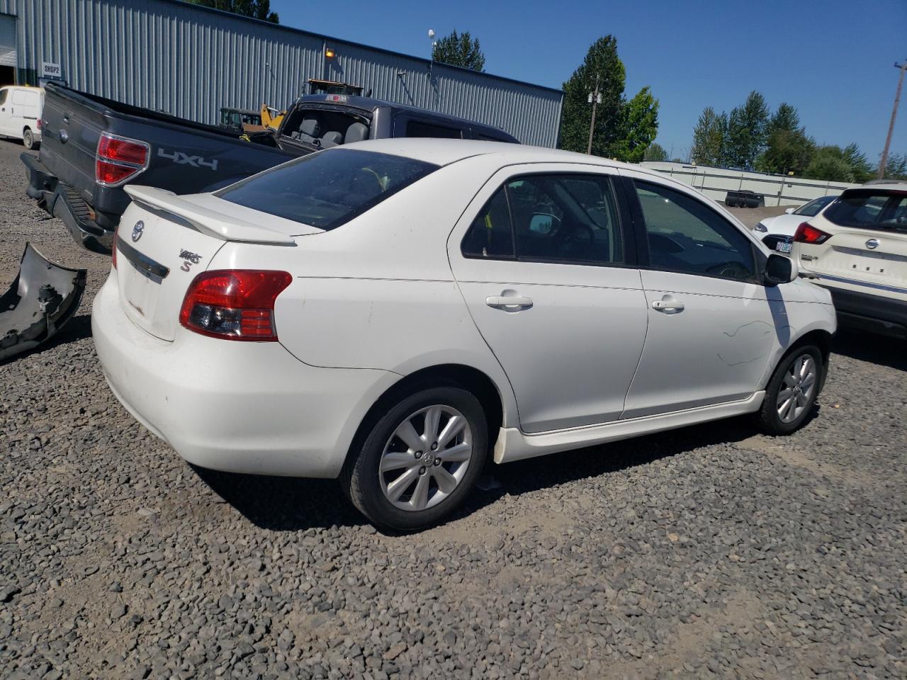 2009 Toyota Yaris - Image 3