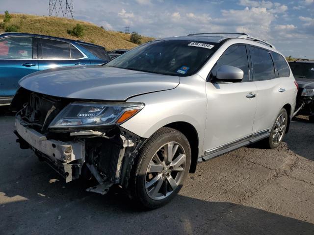 Паркетники NISSAN PATHFINDER 2013 Серебристый