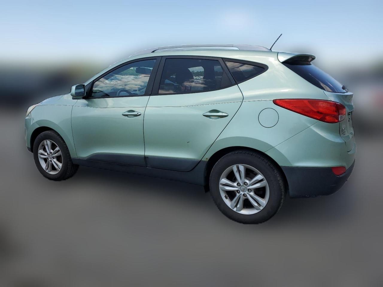 2011 Hyundai Tucson Gls VIN: KM8JUCAC2BU197702 Lot: 63848884