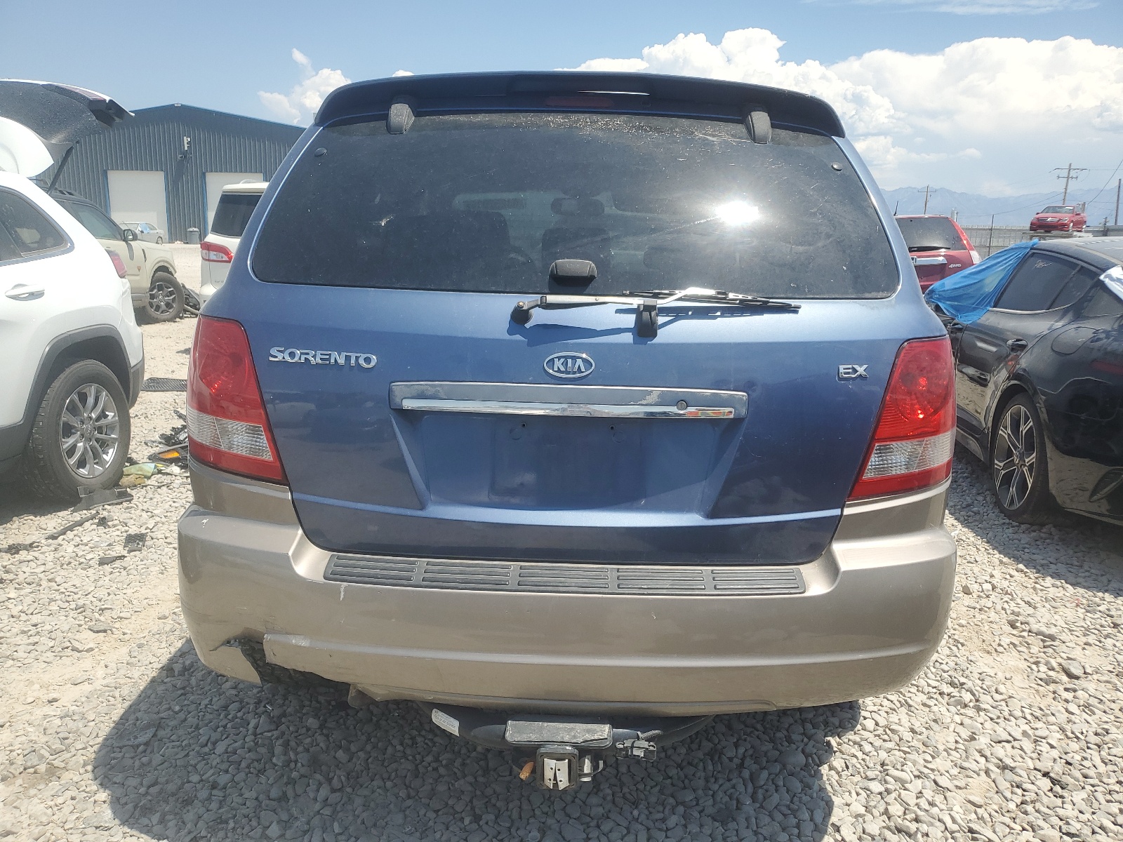 KNDJC733755367823 2005 Kia Sorento Ex