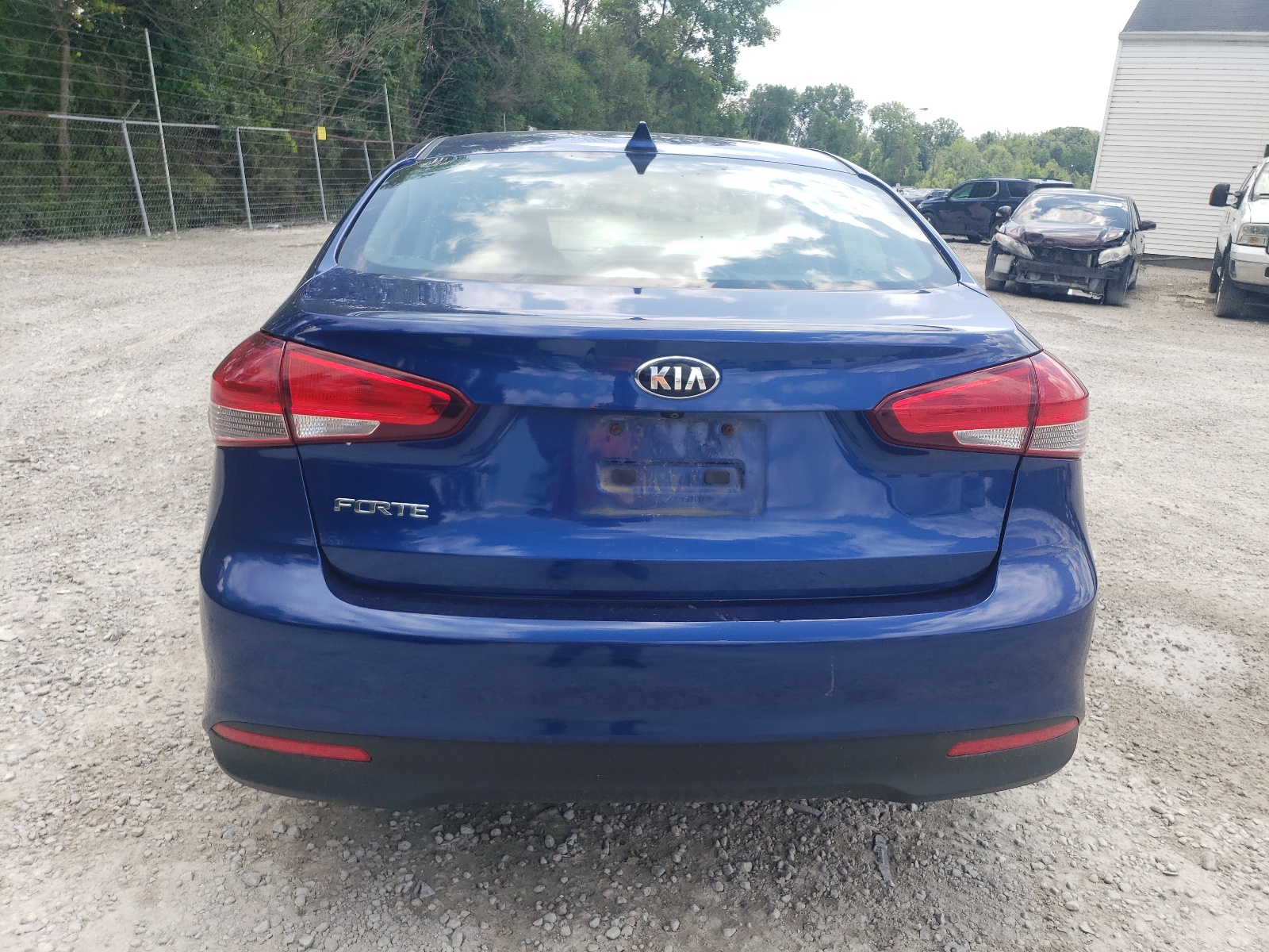 3KPFL4A74JE230752 2018 Kia Forte Lx