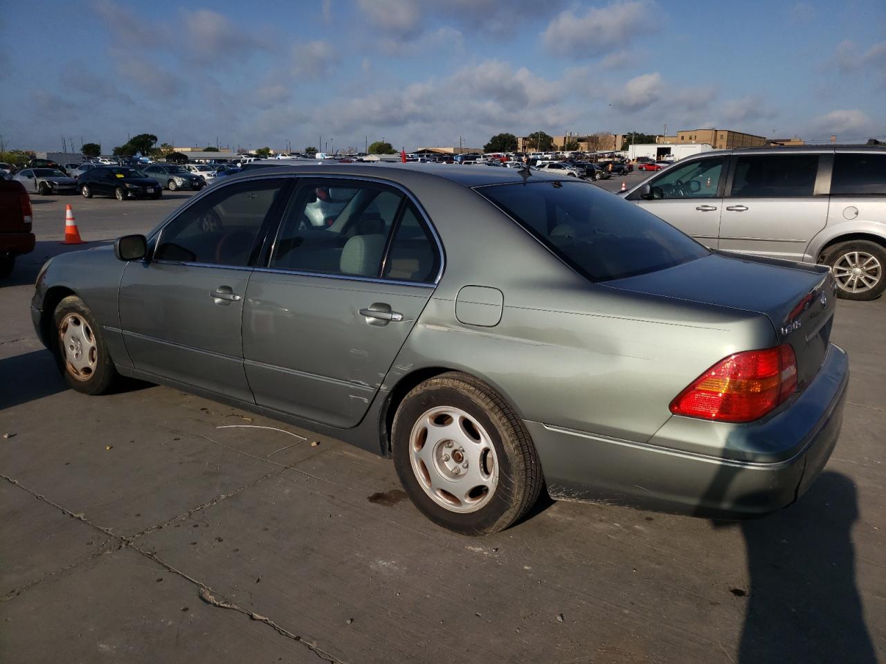 JTHBN30F110041186 2001 Lexus Ls 430