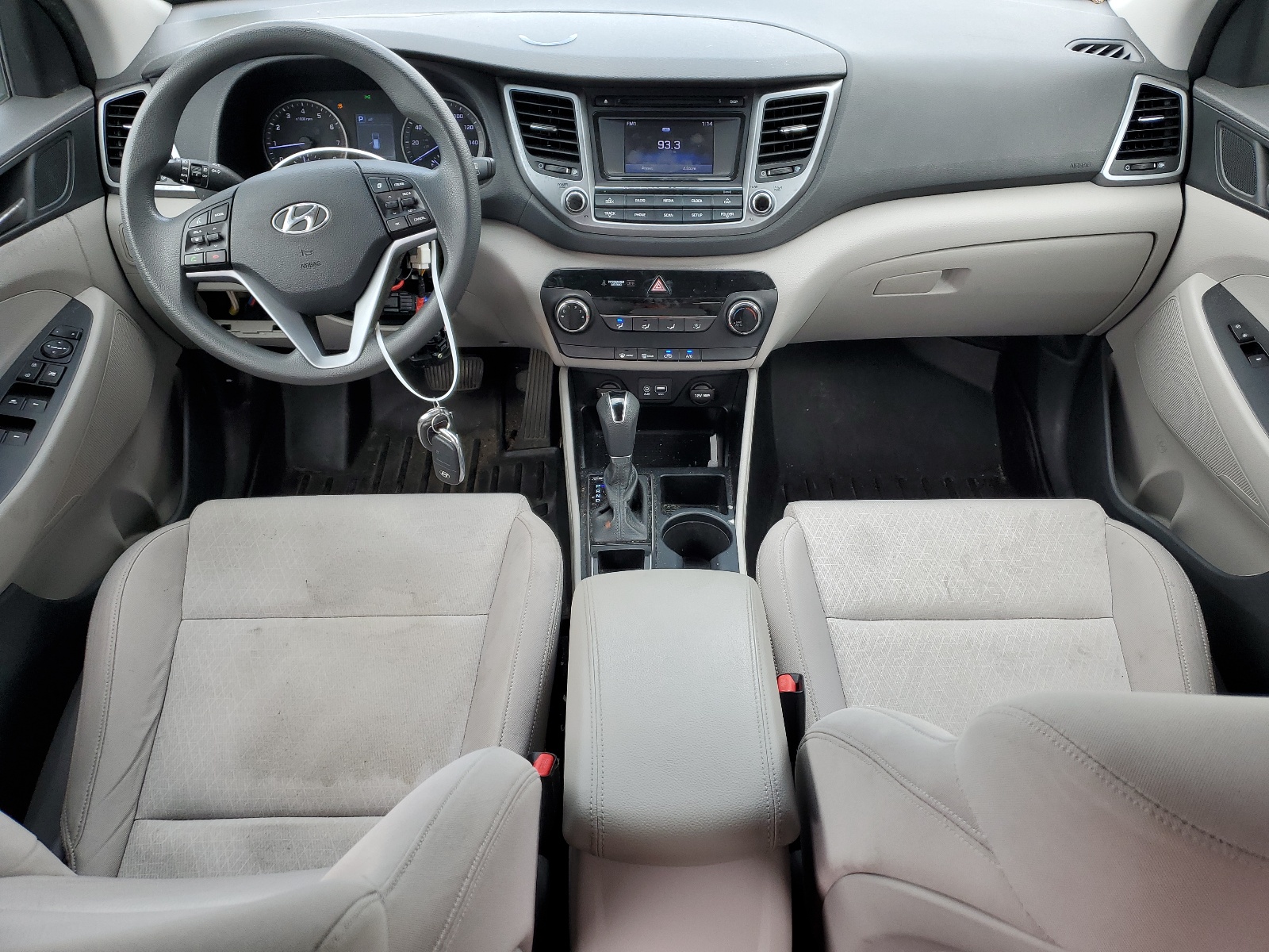 KM8J3CA40GU181825 2016 Hyundai Tucson Limited