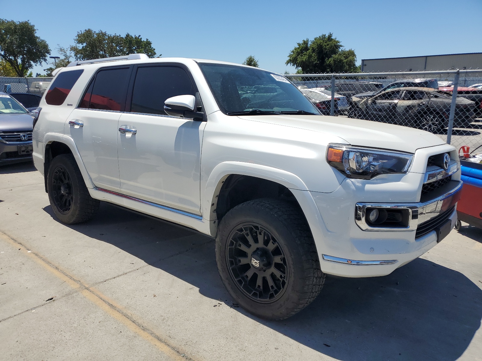 JTEBU5JR5F5239266 2015 Toyota 4Runner Sr5