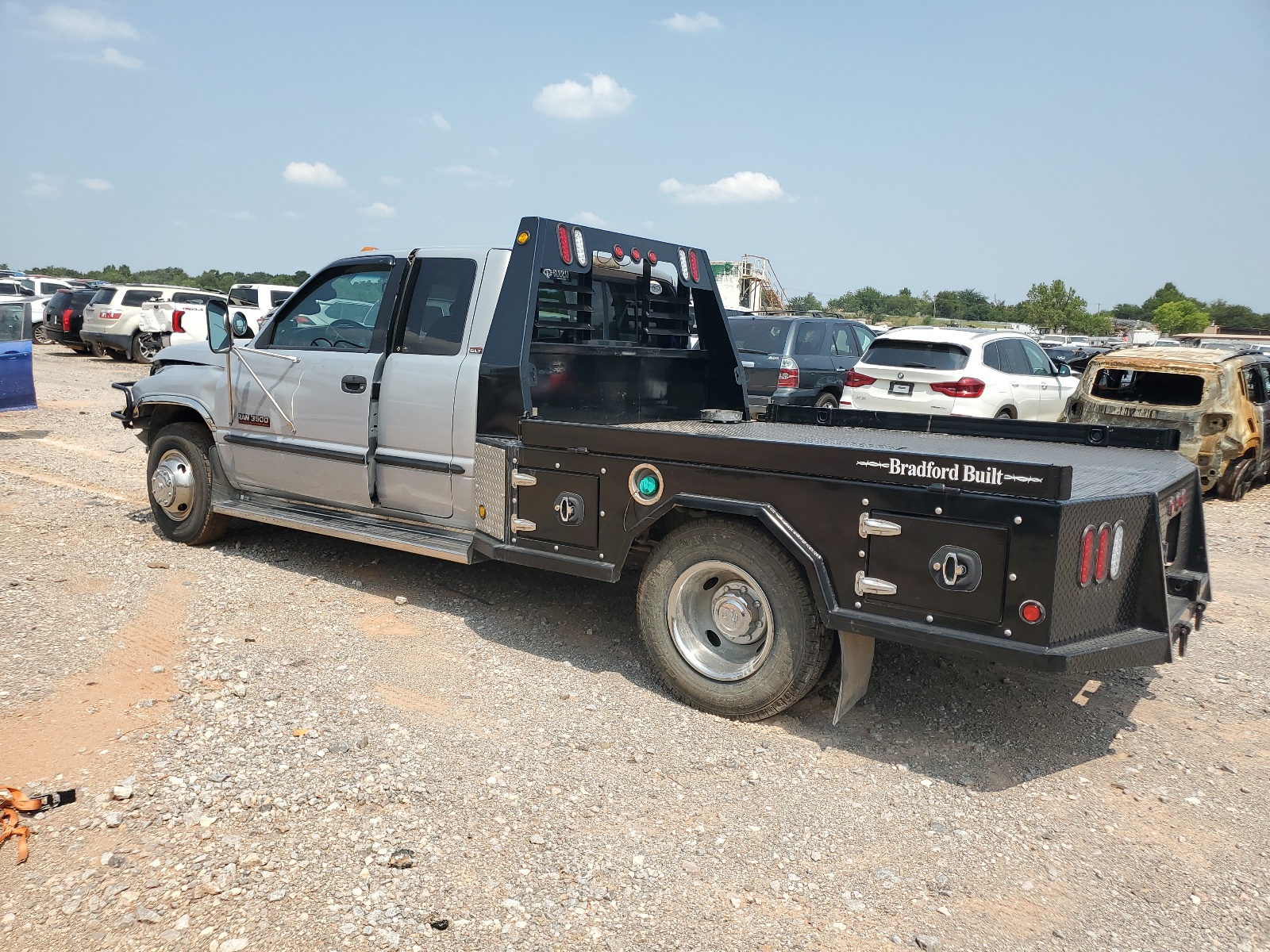 1B7MC336XXJ633166 1999 Dodge Ram 3500