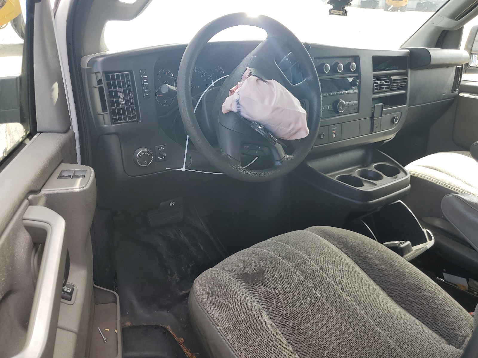 1GTW7AFF5H1911244 2017 GMC Savana G2500