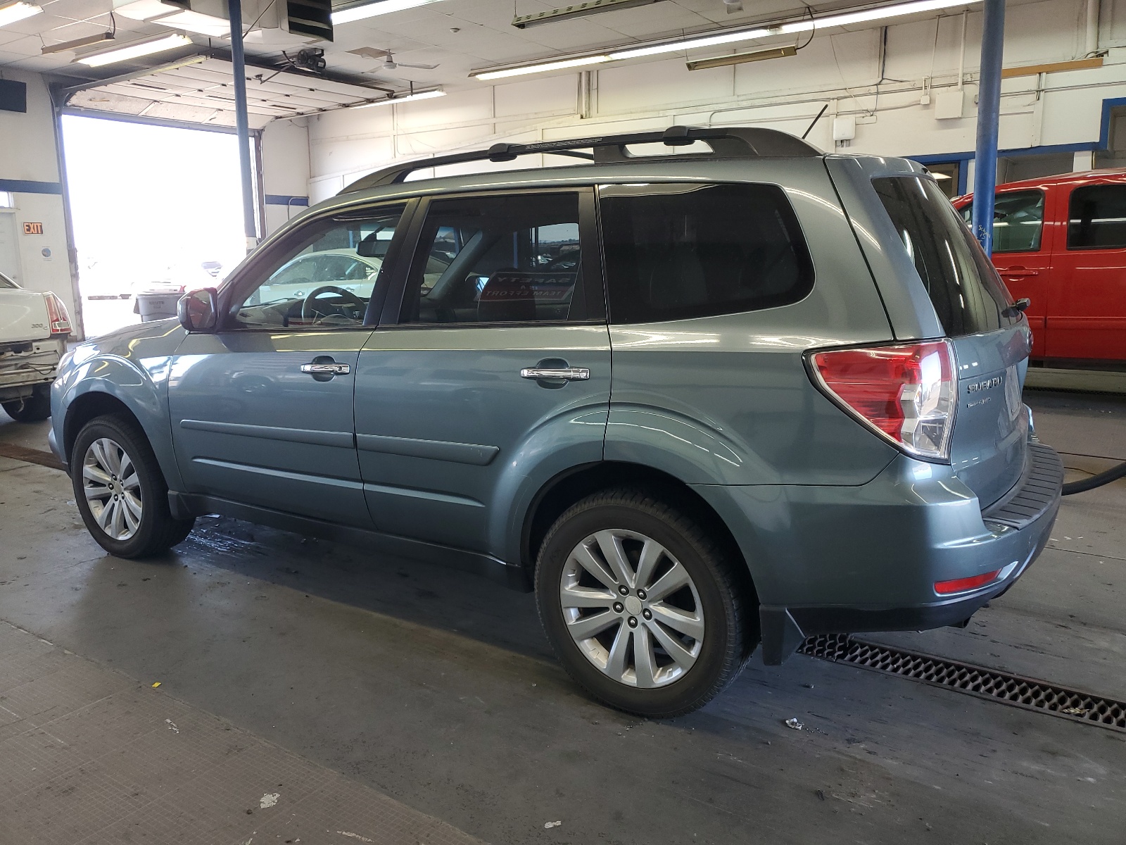 2012 Subaru Forester Limited vin: JF2SHAEC3CH400040