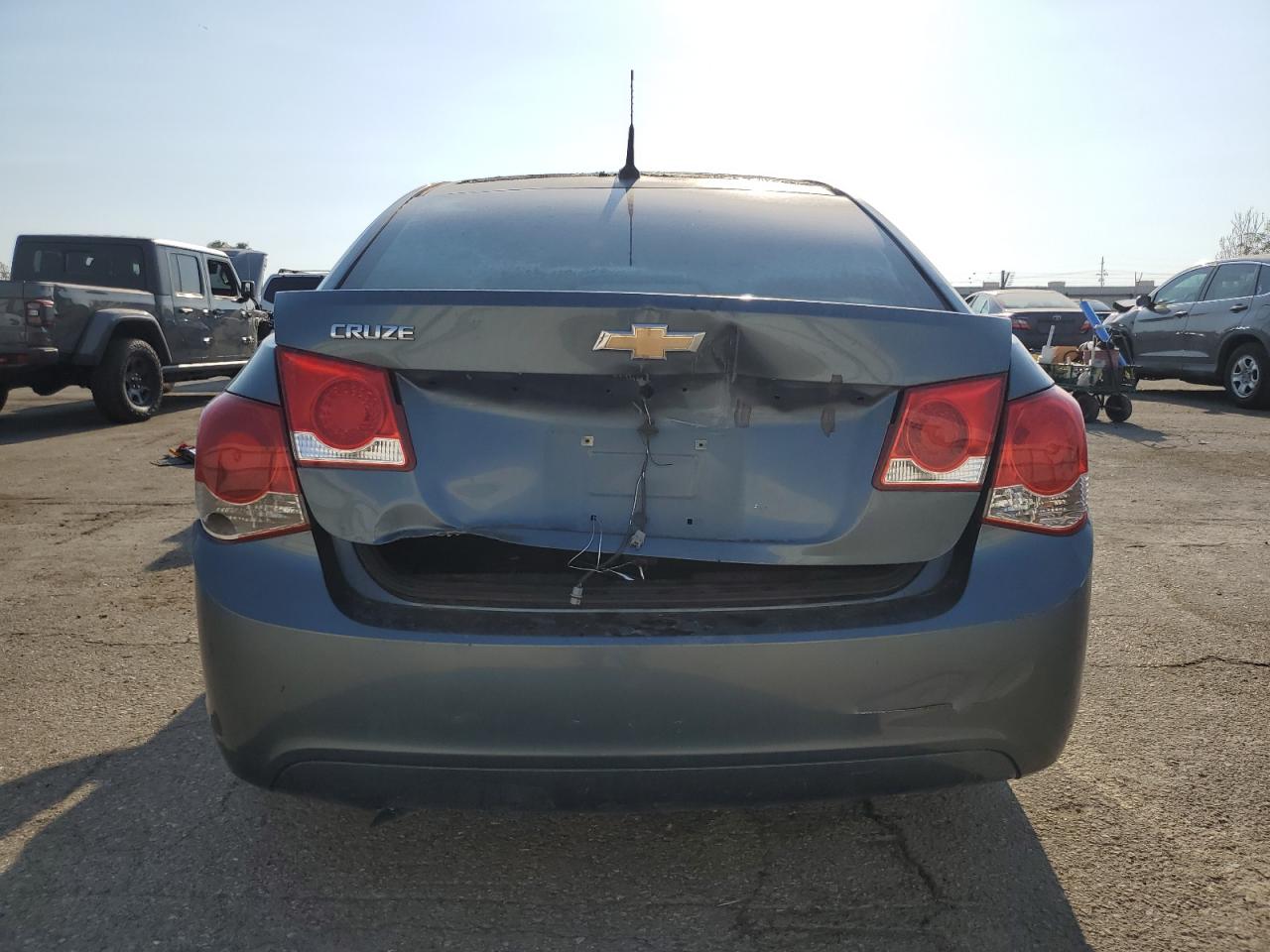 1G1PC5SH0C7323183 2012 Chevrolet Cruze Ls