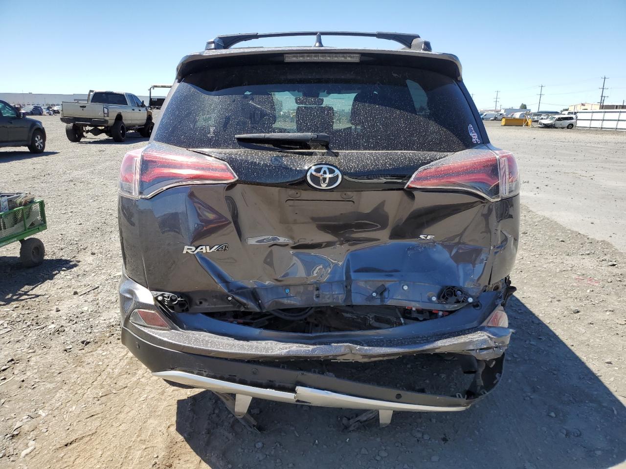 2017 Toyota Rav4 Se VIN: JTMJFREV5HJ159727 Lot: 65632264