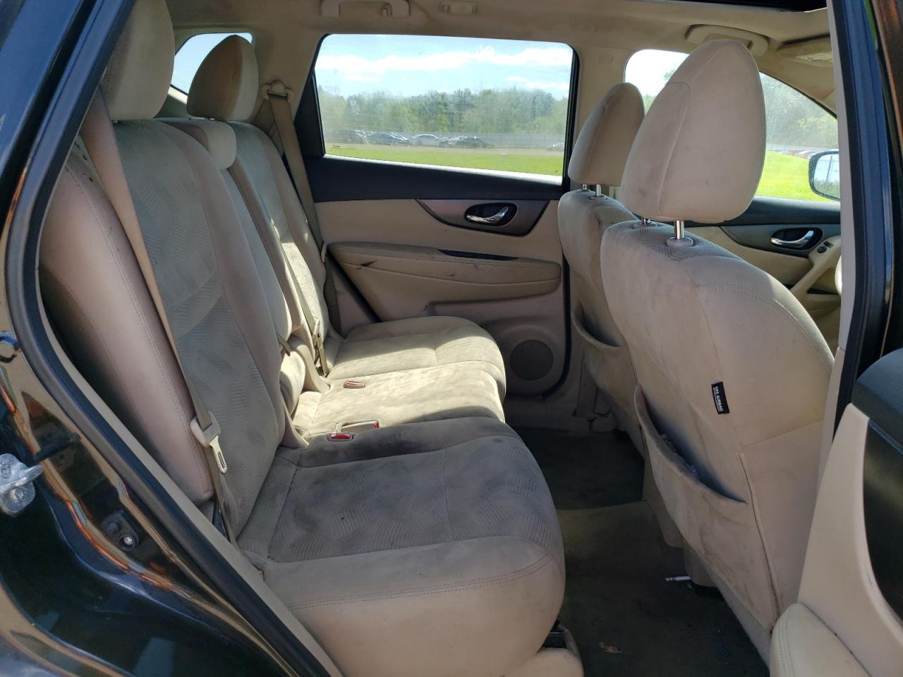 2015 Nissan Rogue S VIN: 5N1AT2MV5FC770288 Lot: 61110604