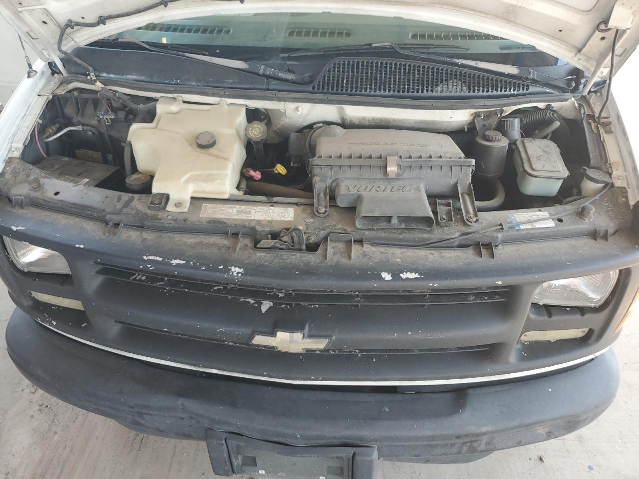 2000 Chevrolet Express G3500 VIN: 1GCHG39R3Y1250890 Lot: 63313864