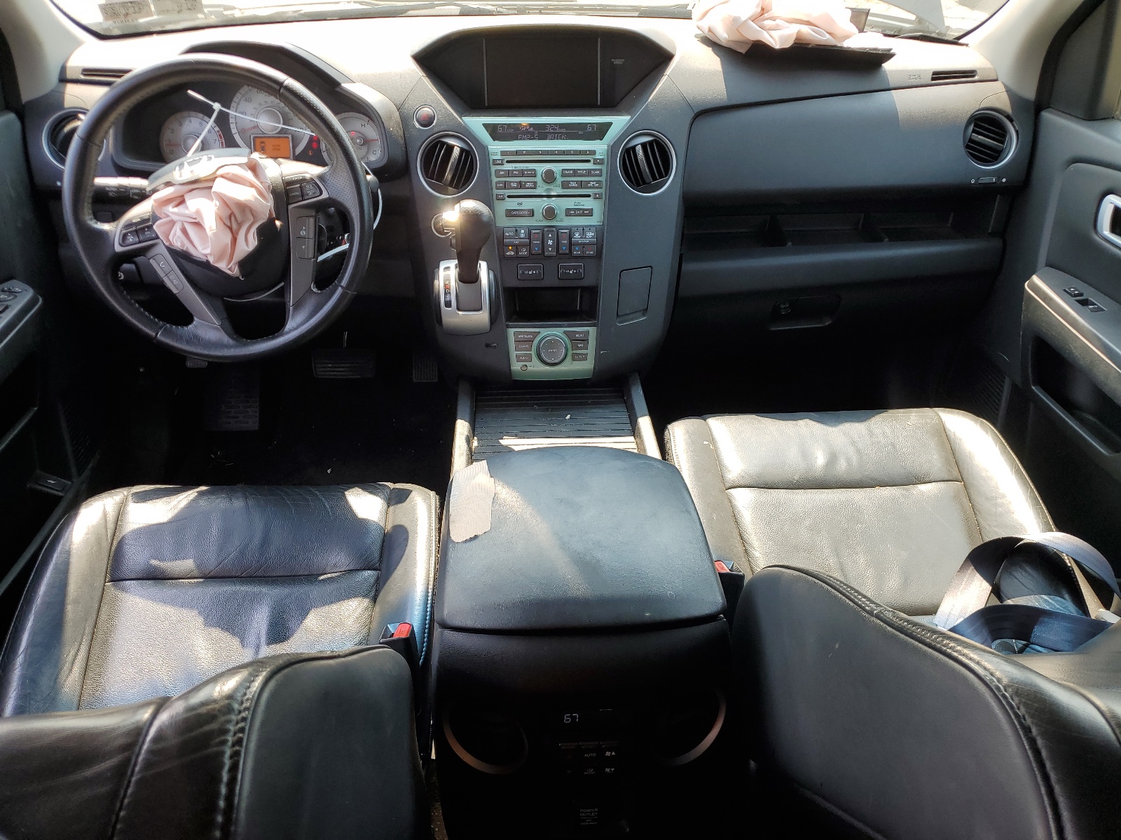 5FNYF4H98BB056915 2011 Honda Pilot Touring