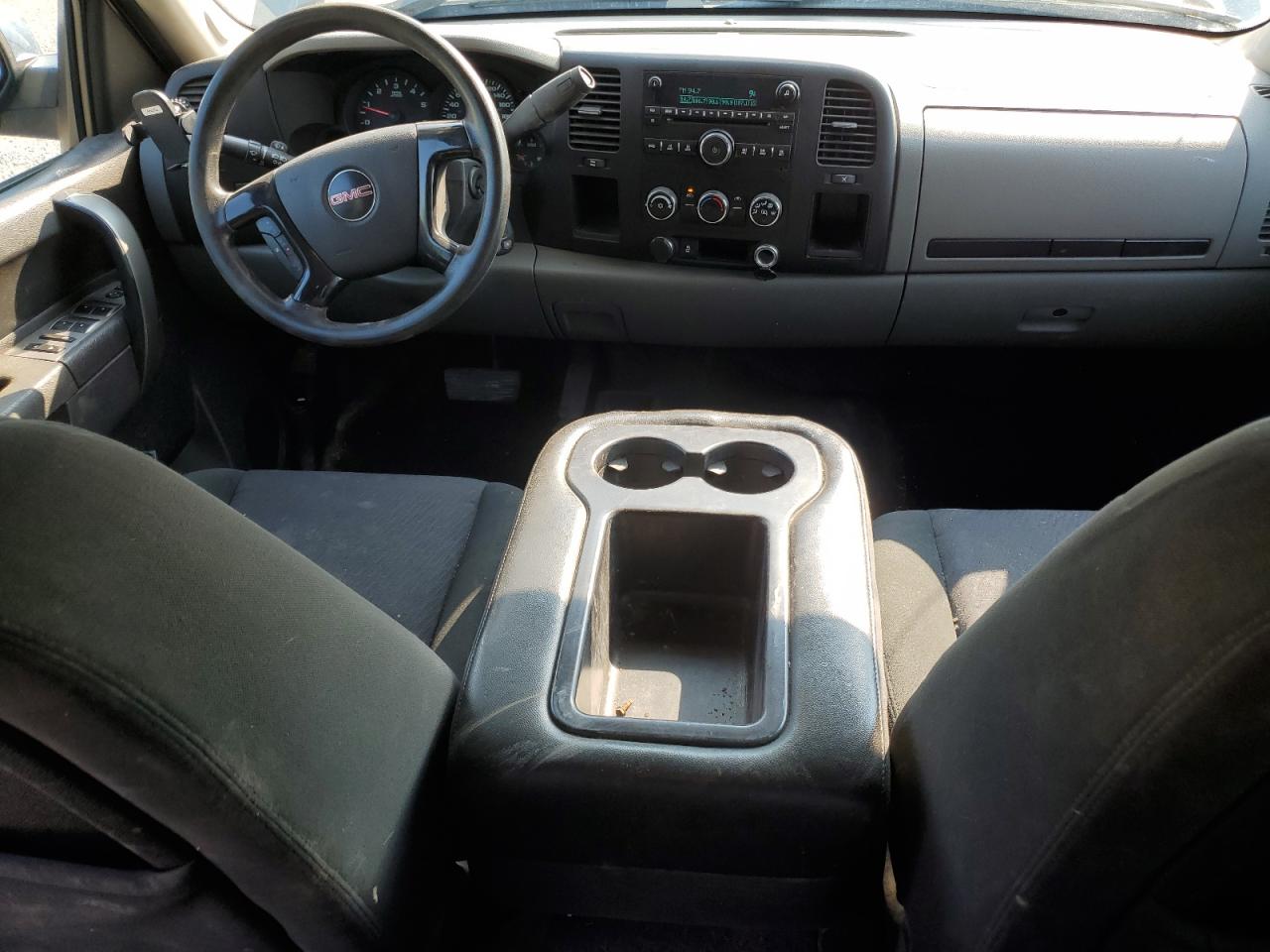 2012 GMC Sierra - Image 8