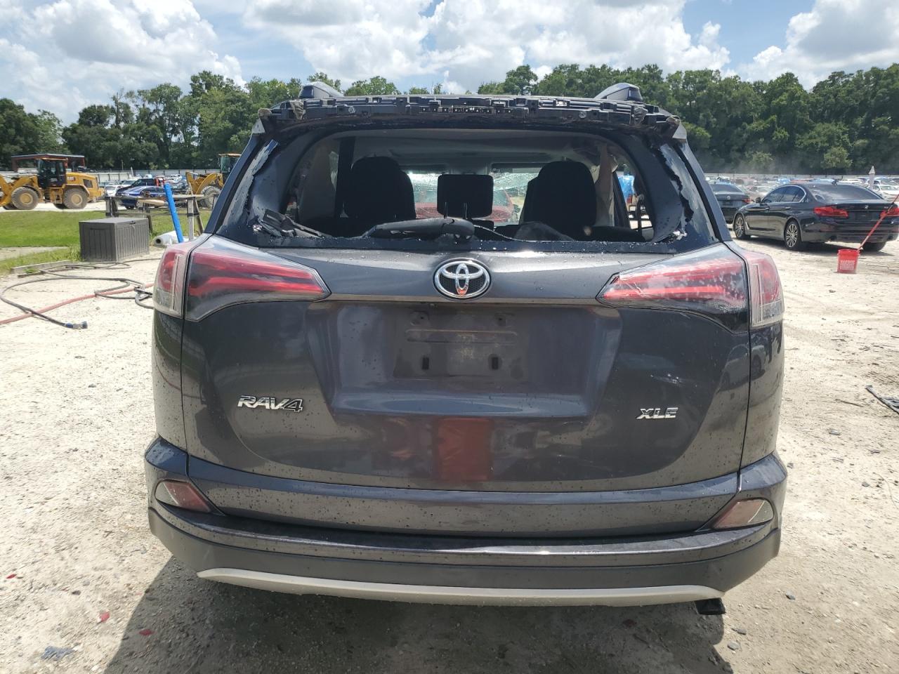 2016 Toyota Rav4 Xle VIN: JTMWFREV2GJ098664 Lot: 64680574