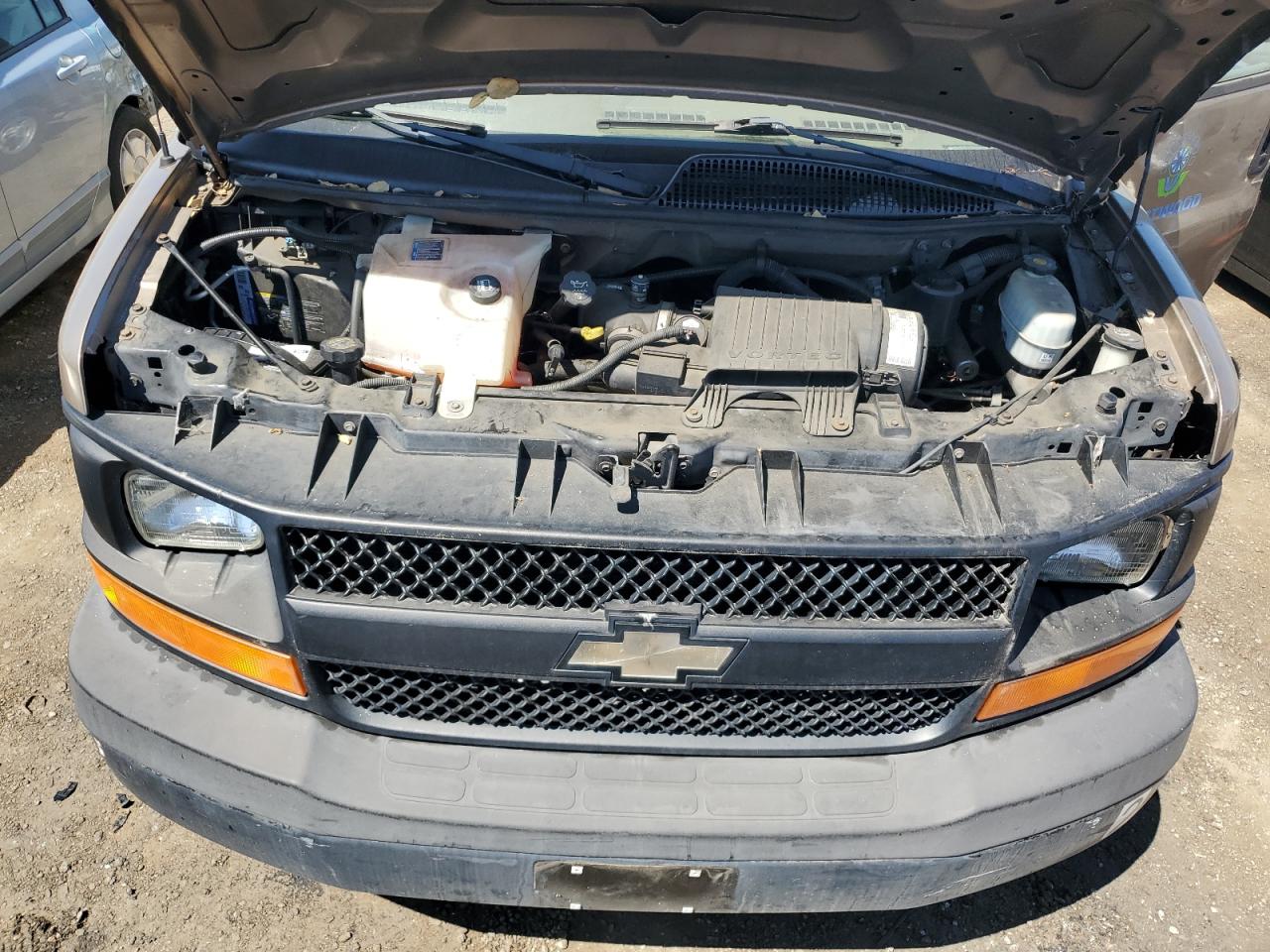 2003 Chevrolet Express G2500 VIN: 1GAGG29U231234501 Lot: 64086994