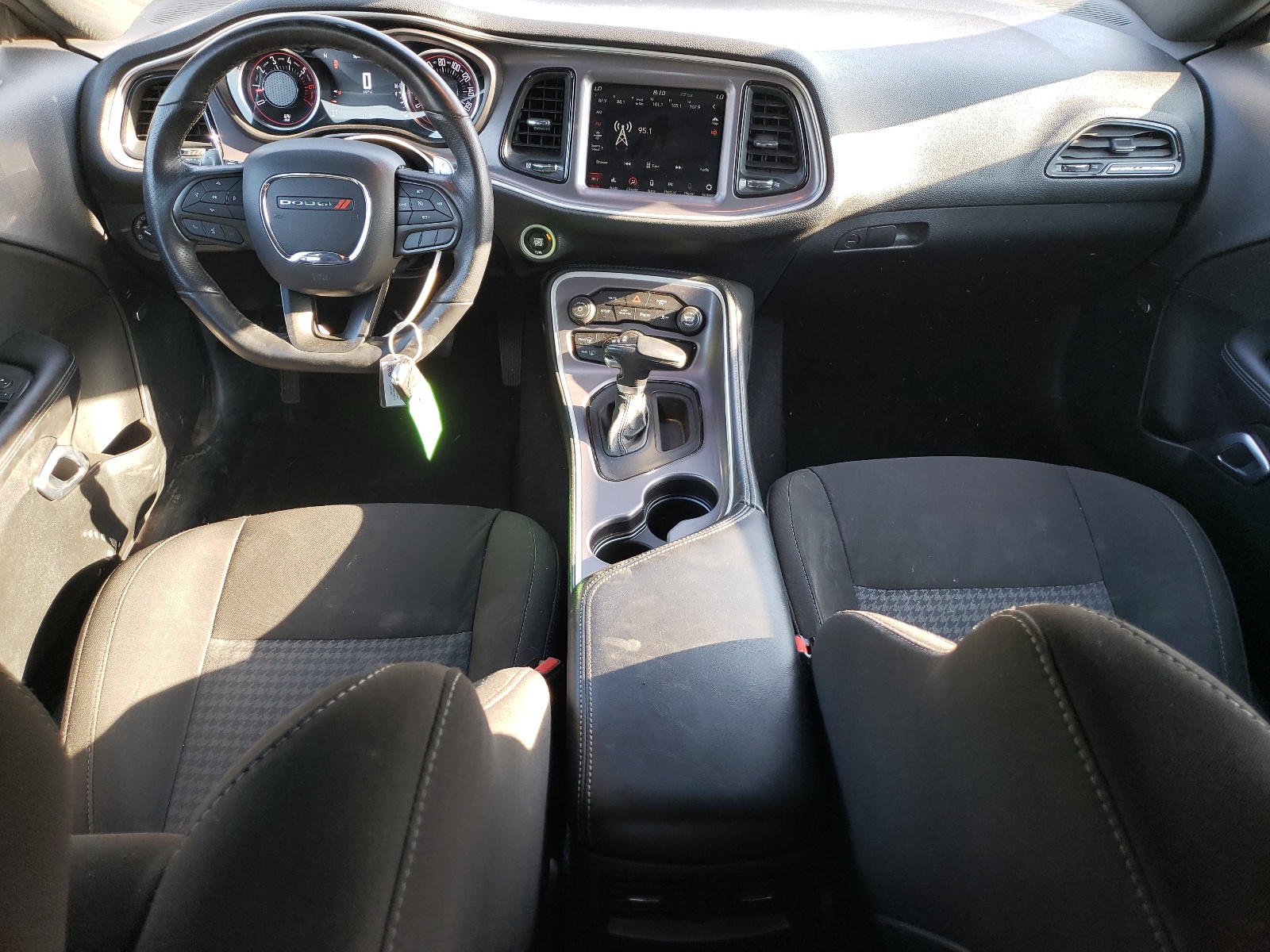 2C3CDZBT5NH234199 2022 Dodge Challenger R/T