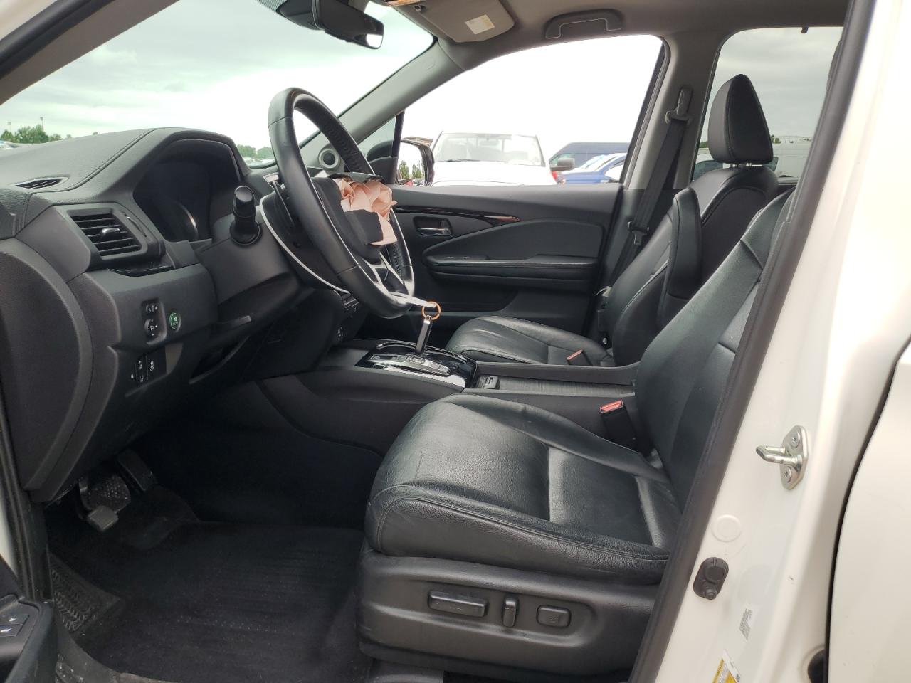 2019 Honda Pilot Touring VIN: 5FNYF6H69KB027473 Lot: 61868364