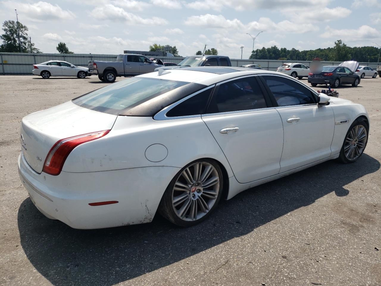 2014 Jaguar Xj Supercharged vin: SAJWA1GT2EMV70418