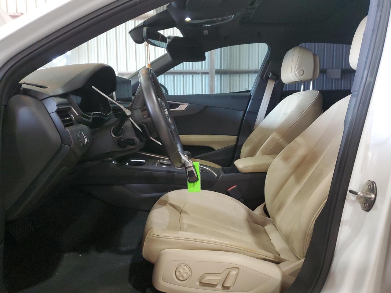 2017 Audi A4 Ultra Premium VIN: WAUKMAF41HN060250 Lot: 62865064