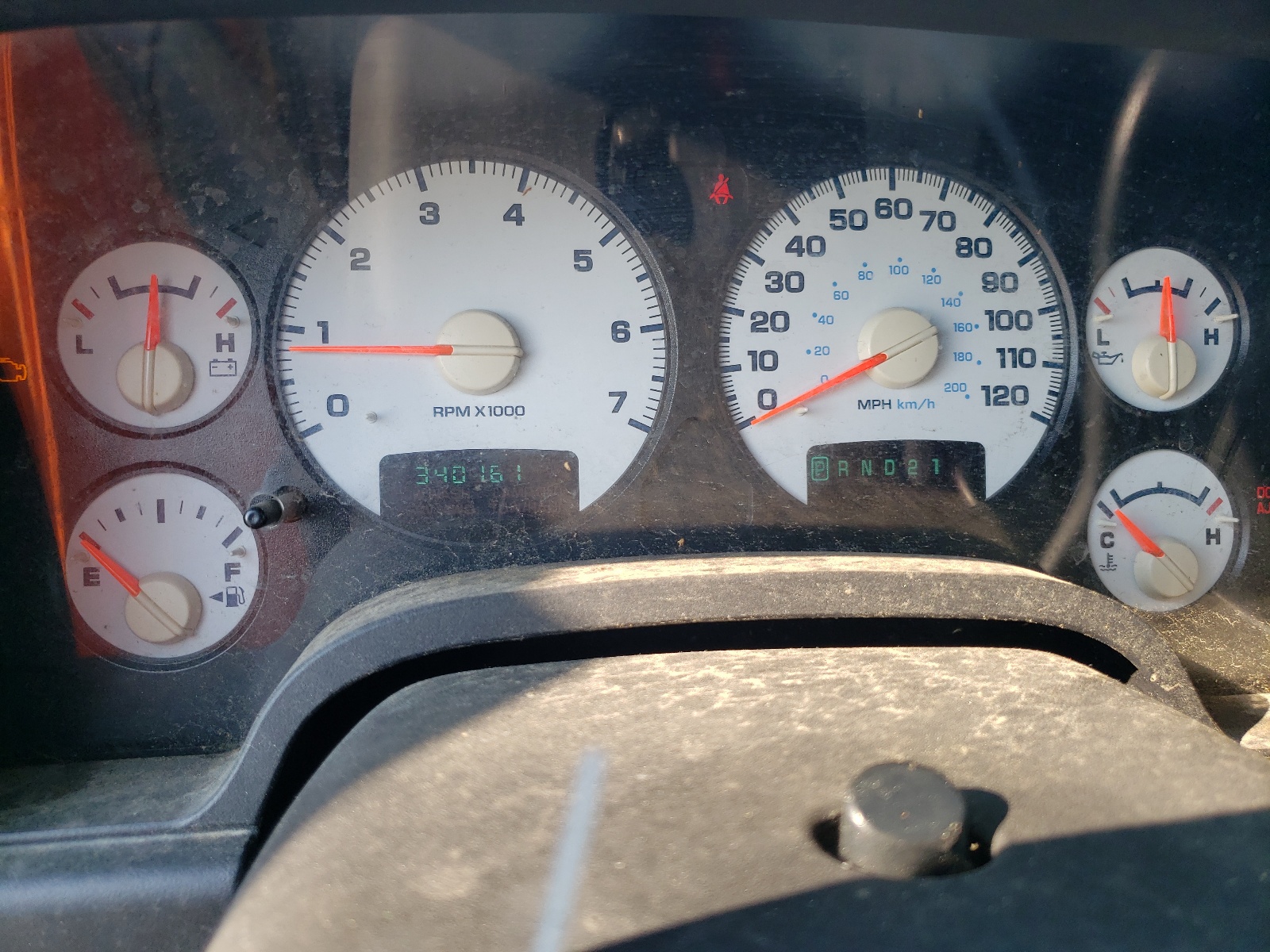 1D7HU18D24J257882 2004 Dodge Ram 1500 St