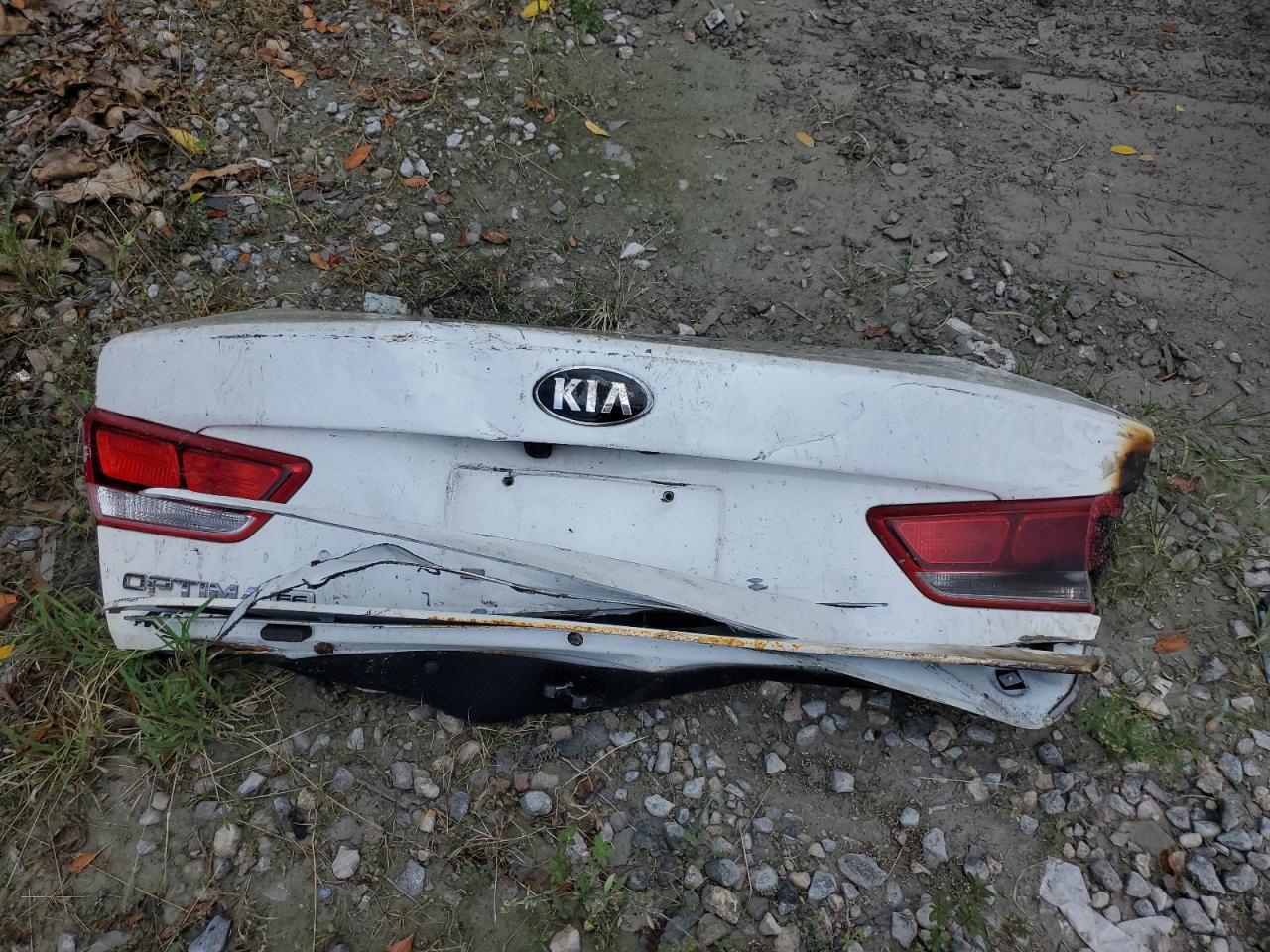 2019 Kia Optima - Image 12