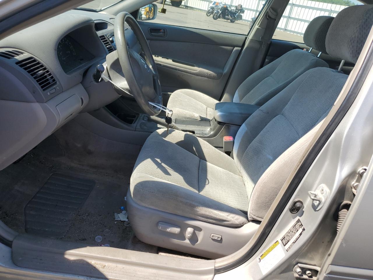 2004 Toyota Camry Le VIN: 4T1BE32K34U364742 Lot: 62099084