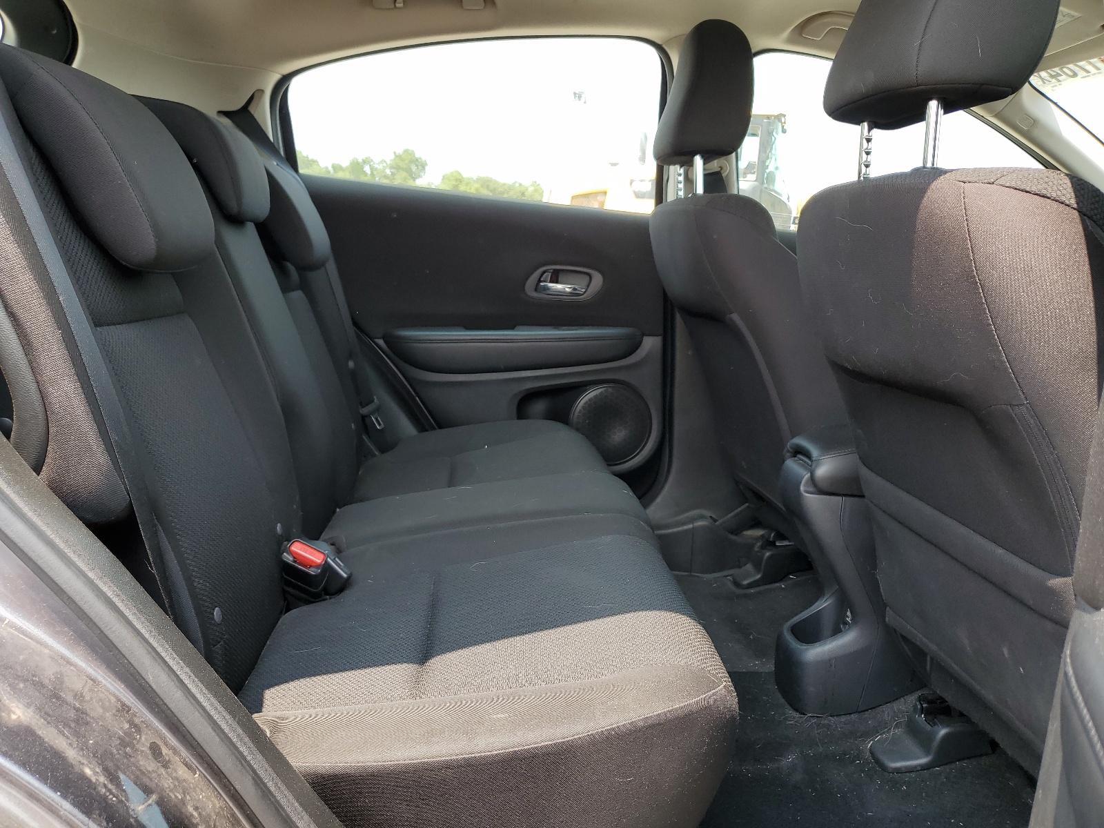 3CZRU6H39HG702820 2017 Honda Hr-V Lx