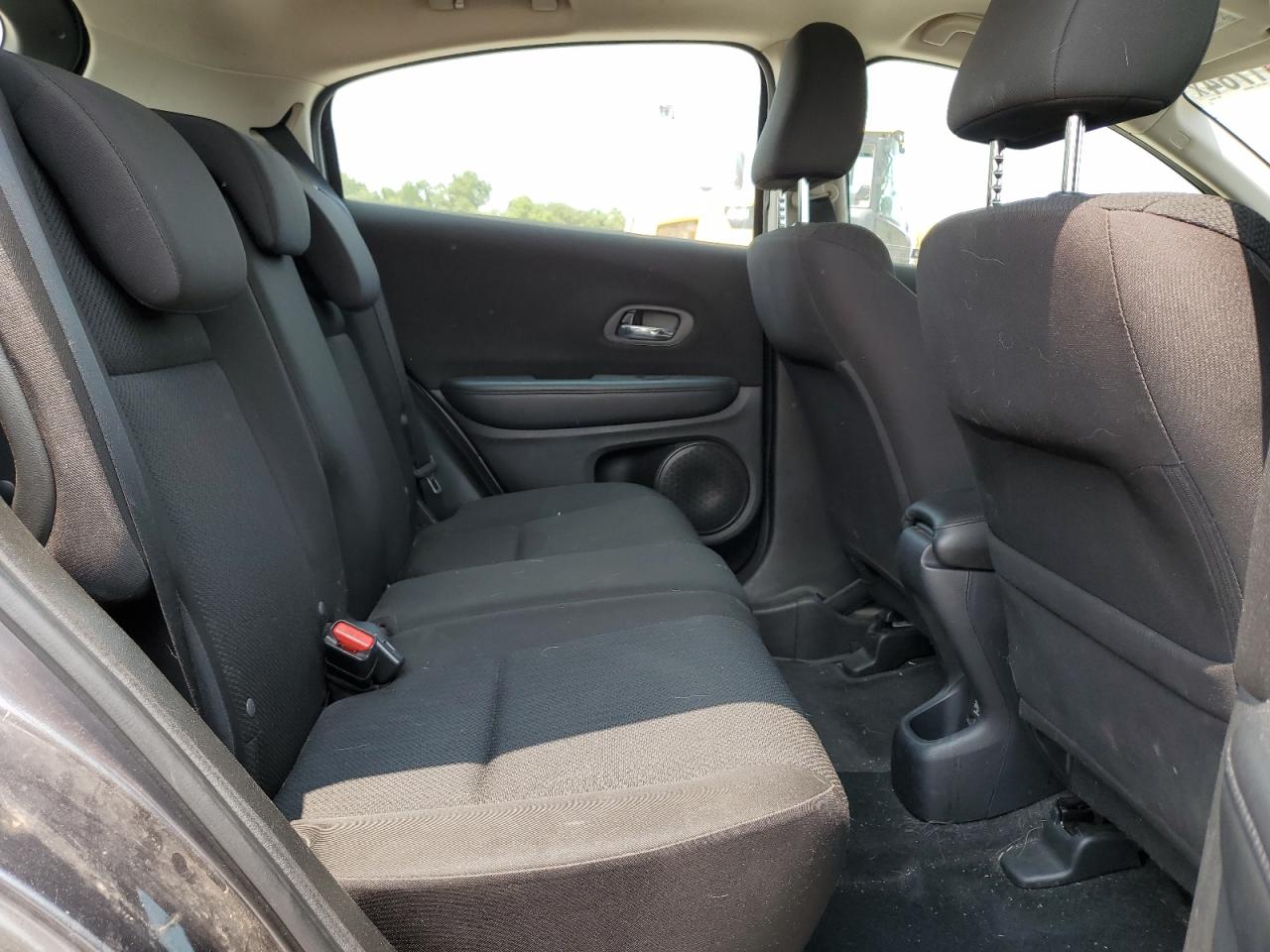 2017 Honda Hr-V Lx VIN: 3CZRU6H39HG702820 Lot: 64561784